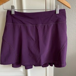 lululemon athletica Skirts - Lululemon Size 4 Skort lululemon athletica Skirts - Lululemon Size 4 Skort